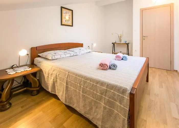 Lovely In With Wifi * Pula